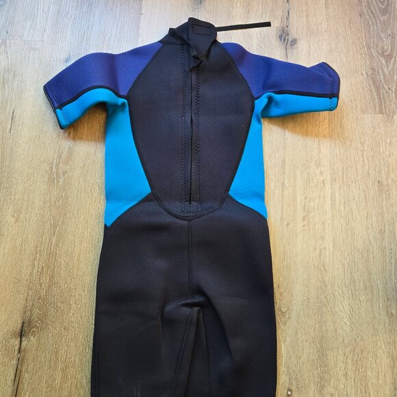 GoldFin Childrens Shorty Wetsuits Back Zip Short Sleeve SZ:8 Black/Blue - Picture 2 of 3